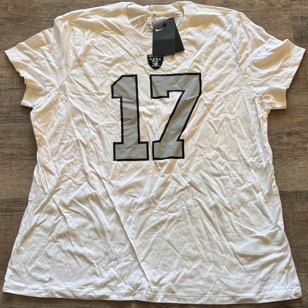 Nike White and Gray Raiders #17 Graphic Tee